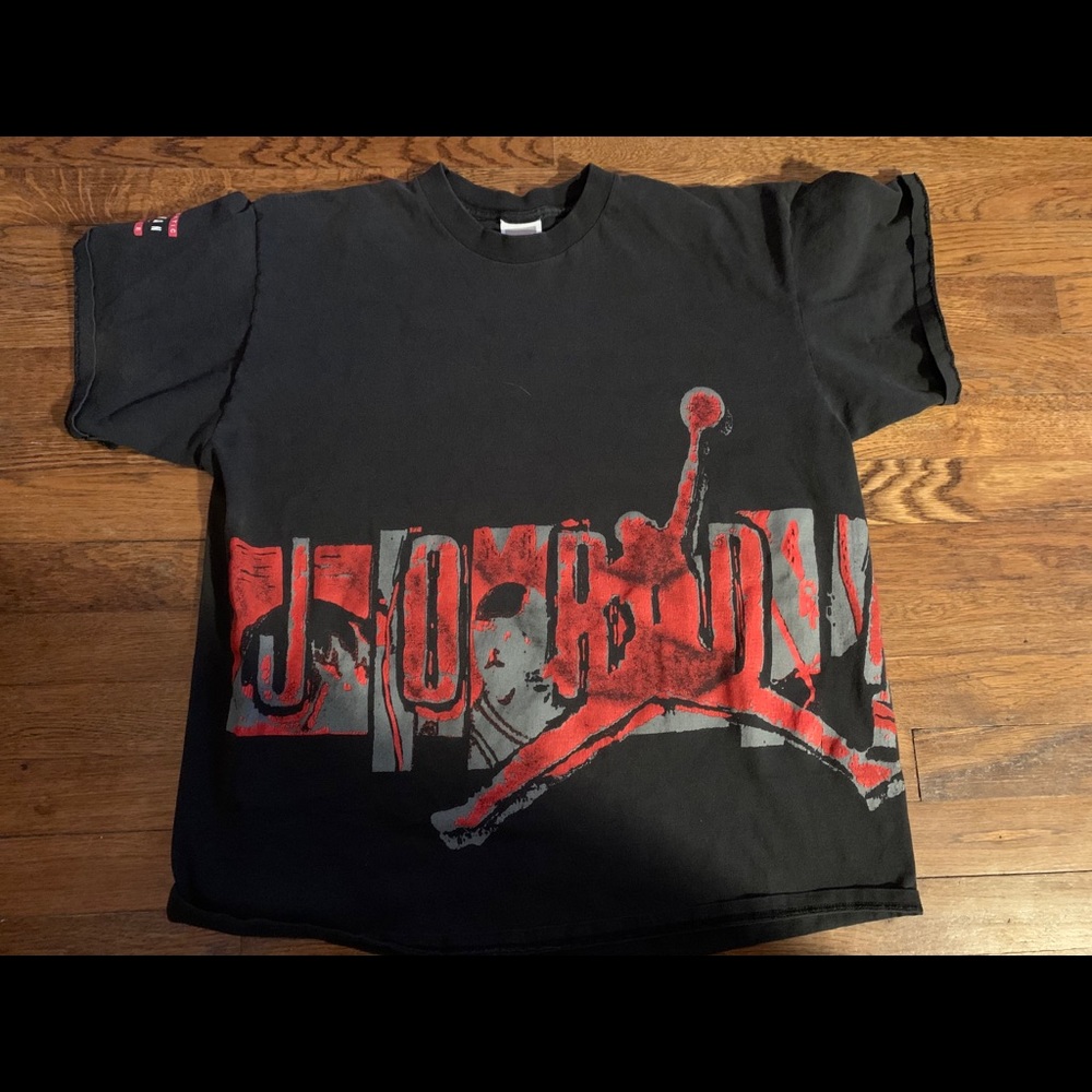 Vintage DEADSTOCK 90’s Jordan Shirt